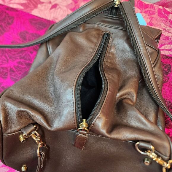 Charter Club Classics Medium Brown Leather Sling Backpack Purse with Drawstring. main image 7
